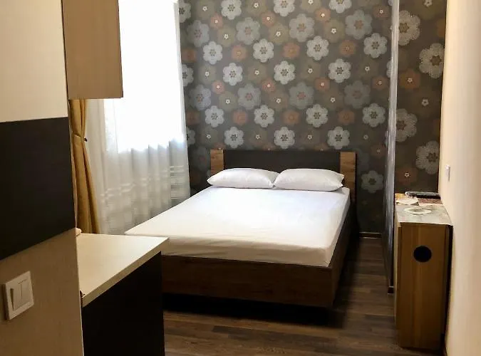 Studio-біля вокзалу-недалеко від центру-городоцька 151 Апартаменты Львов