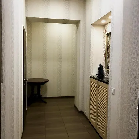 Apartmán Studio-біля вокзалу-недалеко від центру-городоцька 151 Lvov